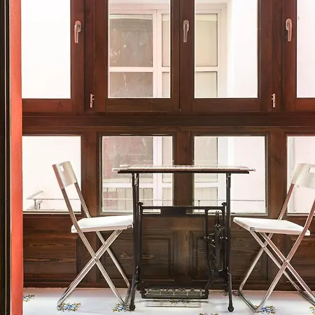 Apartup Central Market Iii Appartement